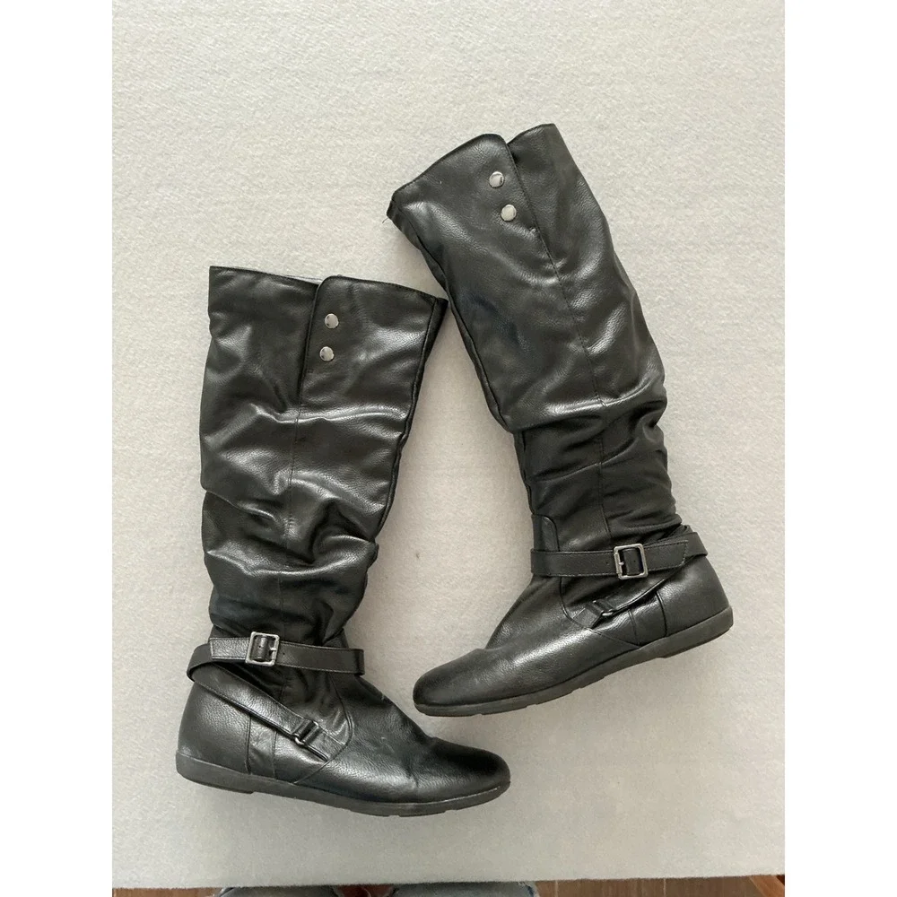 Route 66 Carey Slouch Tall Boots Size 10 Black Faux Leather Buckle Moto Flat